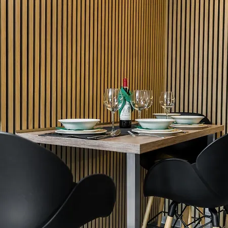 Bielniki By Renters Apartment